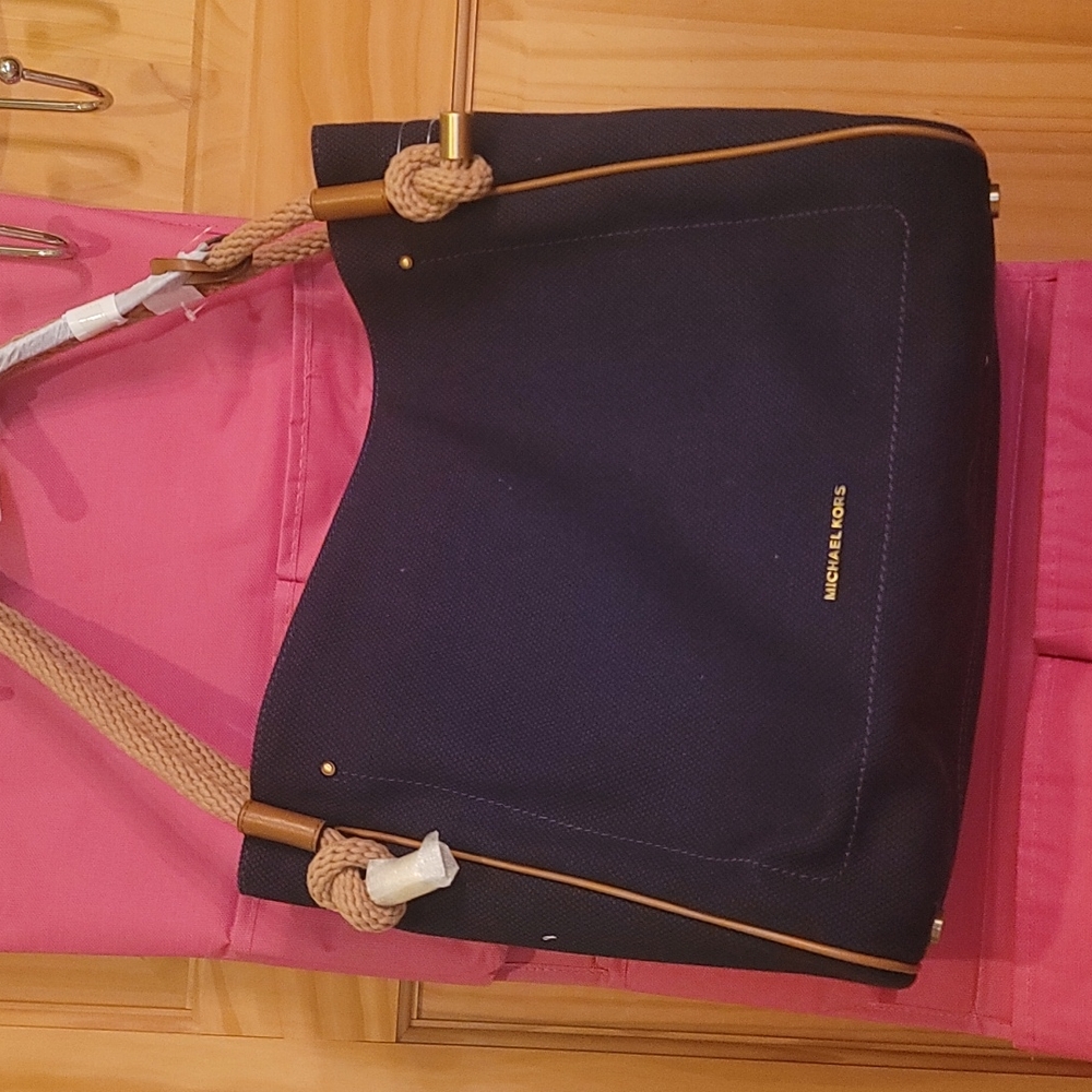 New Michael Kors purse